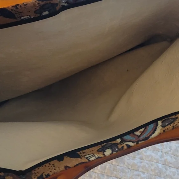 Vintage Boho Purse with Tortoise Handles - Picture 10 of 13